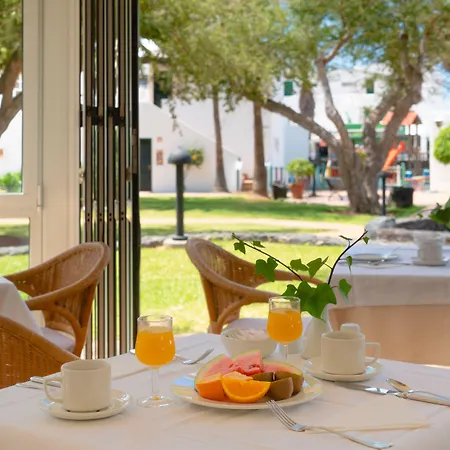 Barcarola Club Puerto del Carmen (Lanzarote)