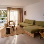 Barcarola Club Puerto del Carmen (Lanzarote)